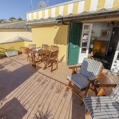 Joivy Il Terrazzino E Il Mare Otel Camogli